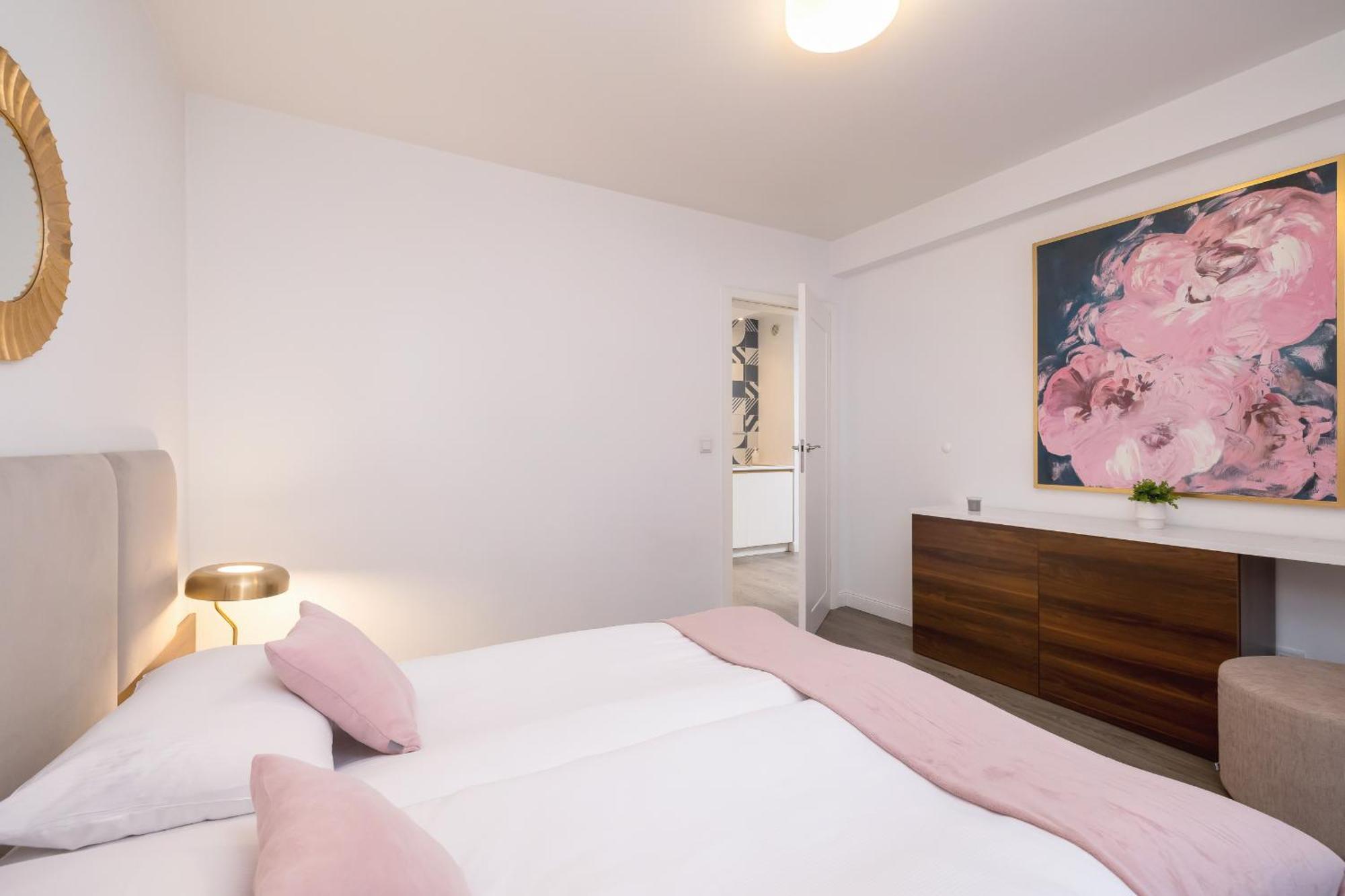 Apartment Blue And With Bright Pink Bedroom In By Renters Krakow